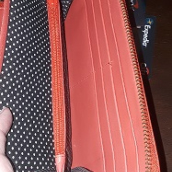 Halogen Orange Billfold - Picture 4 of 5